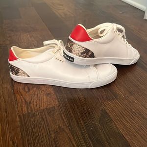 Cole Haan white leather sneakers Size 7 1/2